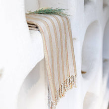 Load image into Gallery viewer, Bath Beach Towels Mid Weight Rustic Vintage Feel Pre-Washed