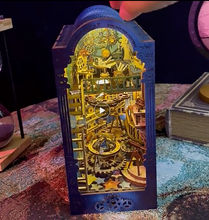 Load image into Gallery viewer, Book Nook - Interstellar