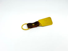 Load image into Gallery viewer, St. Helens Volcano Monument Keychain