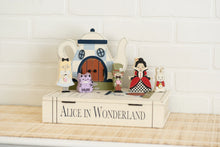 Load image into Gallery viewer, Woodlands Storybook - Alice in Wonderland