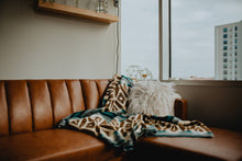 Load image into Gallery viewer, Quichua Blanket - Rainfall
