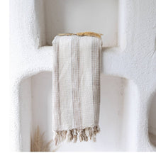 Load image into Gallery viewer, Bath Beach Towels Mid Weight Rustic Vintage Feel Pre-Washed