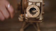Load image into Gallery viewer, DIY Wooden Puzzle: Vitascope
