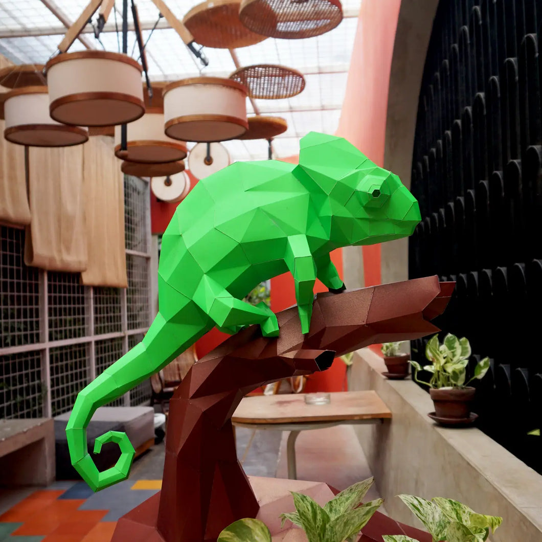 Chameleon 3D Papercraft Origami Model