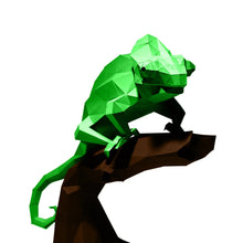 Load image into Gallery viewer, Chameleon 3D Papercraft Origami Model
