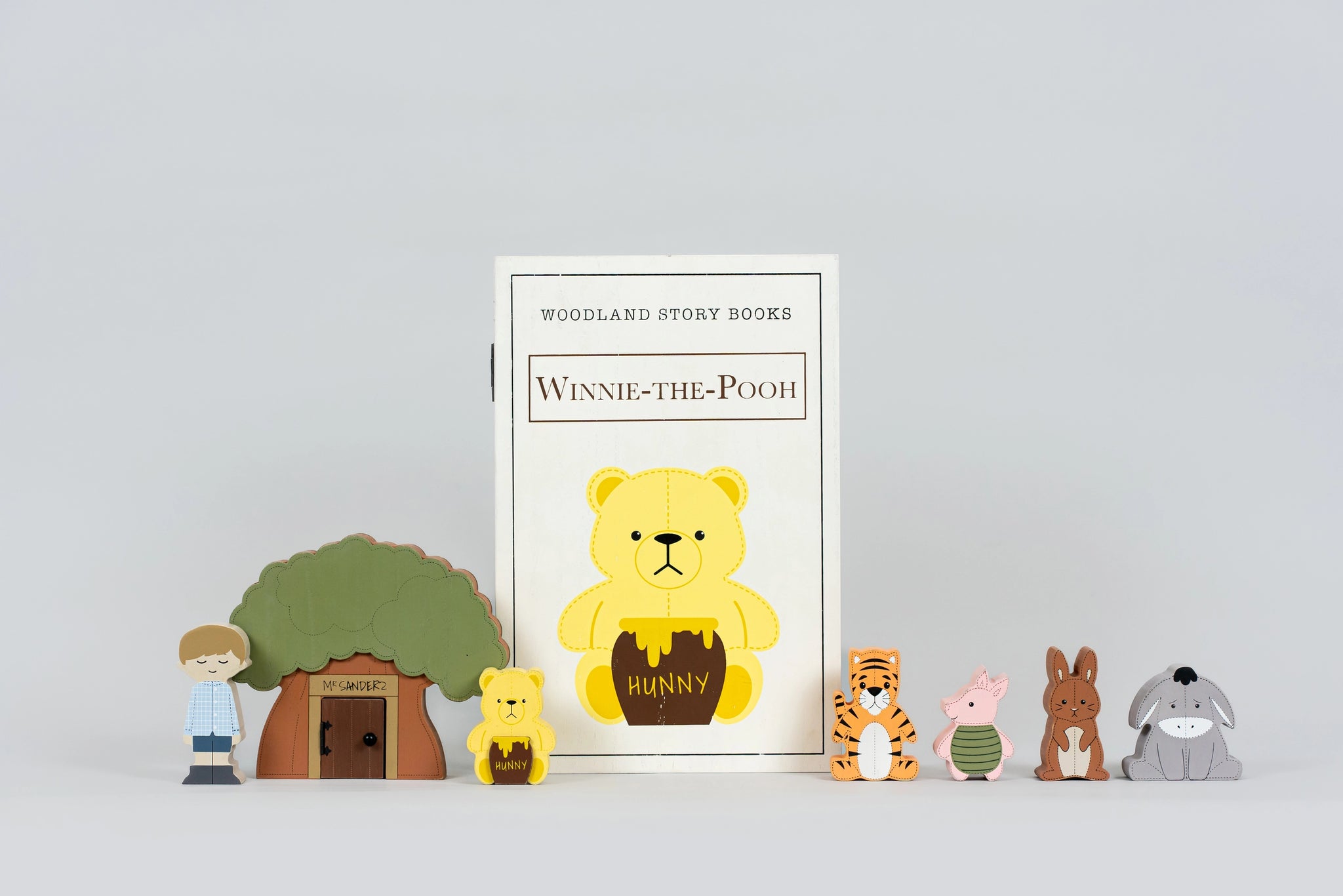 Woodlands Storybook - Winnie the Pooh – Landmarks Unlimited