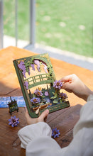 Load image into Gallery viewer, 3D Wooden Puzzle: Glittering Water Lily
